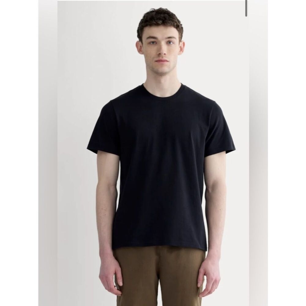 New Everlane THE PREMIUM-WEIGHT CREW Uniform in Black Size M